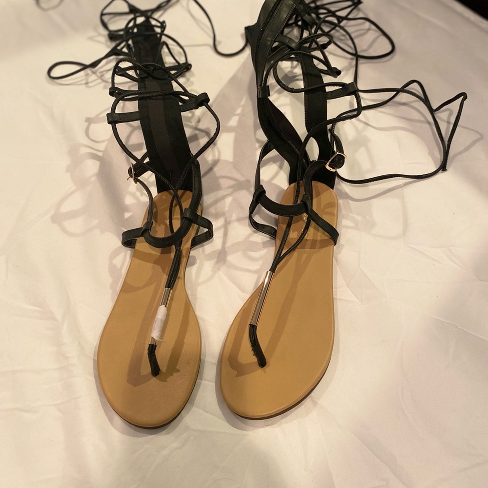 NEW Sandals - Picture 2 of 7